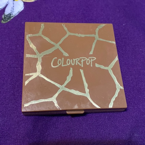 Like NEW ColourPop bronzer - Picture 1 of 2